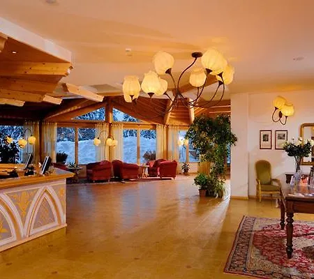 Carlo Magno Hotel Madonna